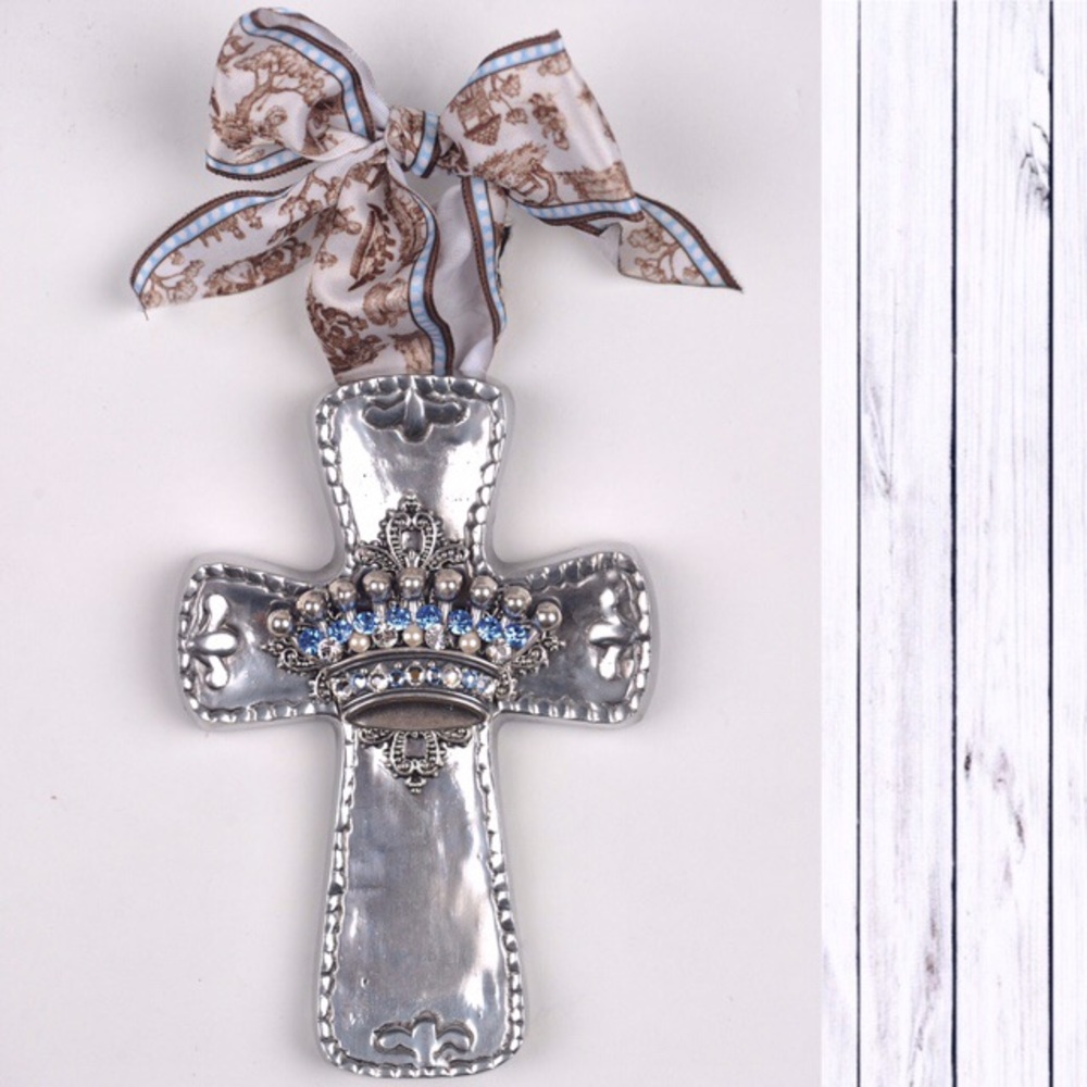 Silver Metal Rhinestone Crown Wall Cross